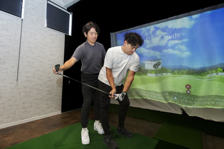 レッスン月2回会員も自主練習は回数制限なく何度でもご利用可能